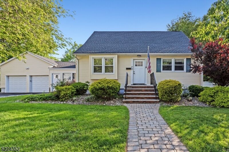 Property Photo:  70 Glen Ave  NJ 07068 