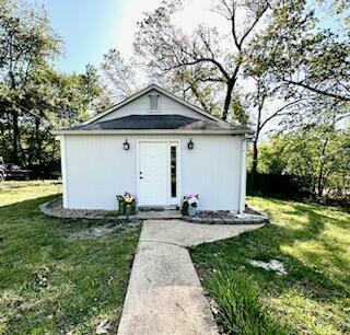 Property Photo:  302 Sherman Street  MO 65791 