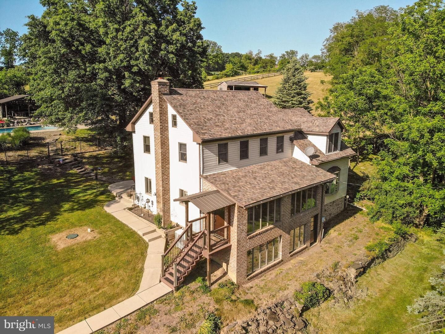 Property Photo:  555 Valley Road  PA 19541 