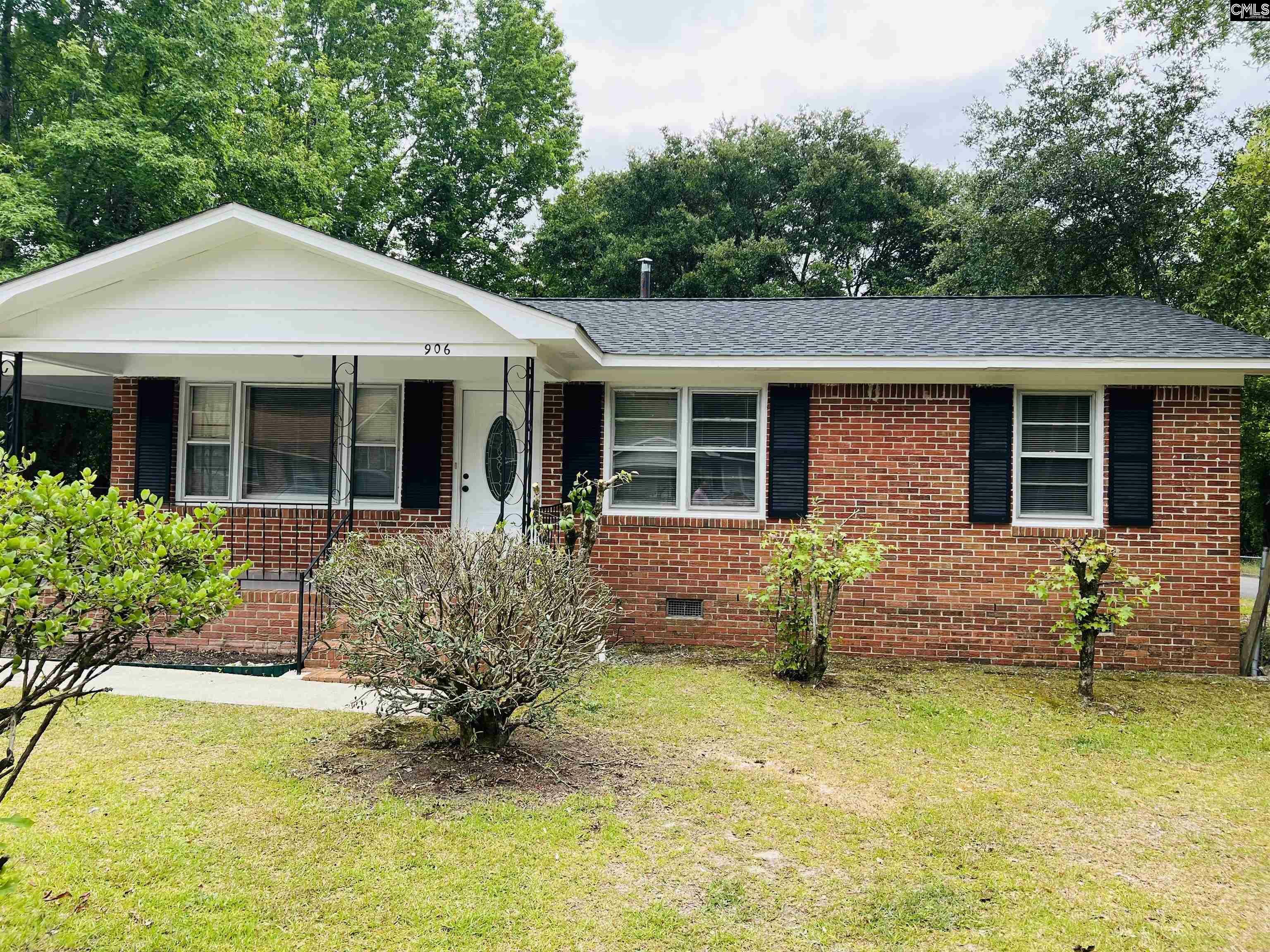 Property Photo:  906 Wateree Blvd  SC 29020 