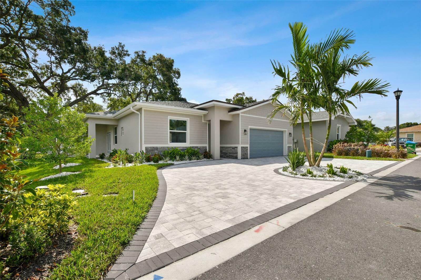 Property Photo:  7385 Ridgewood Drive  FL 33772 