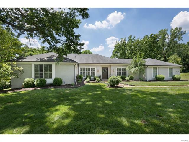 13676 Armstead Drive  Town and Country MO 63131 photo