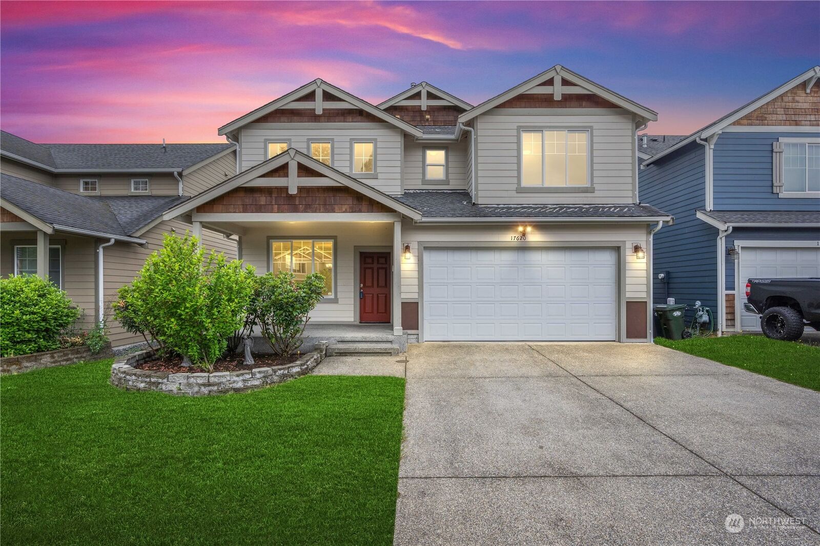 Property Photo: 17620 74th Avenue Ct E WA 98375