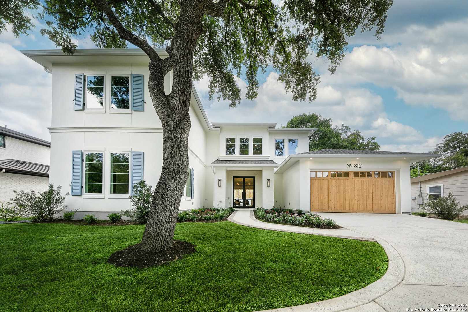 812 Canterbury Hill St  Terrell Hills TX 78209 photo