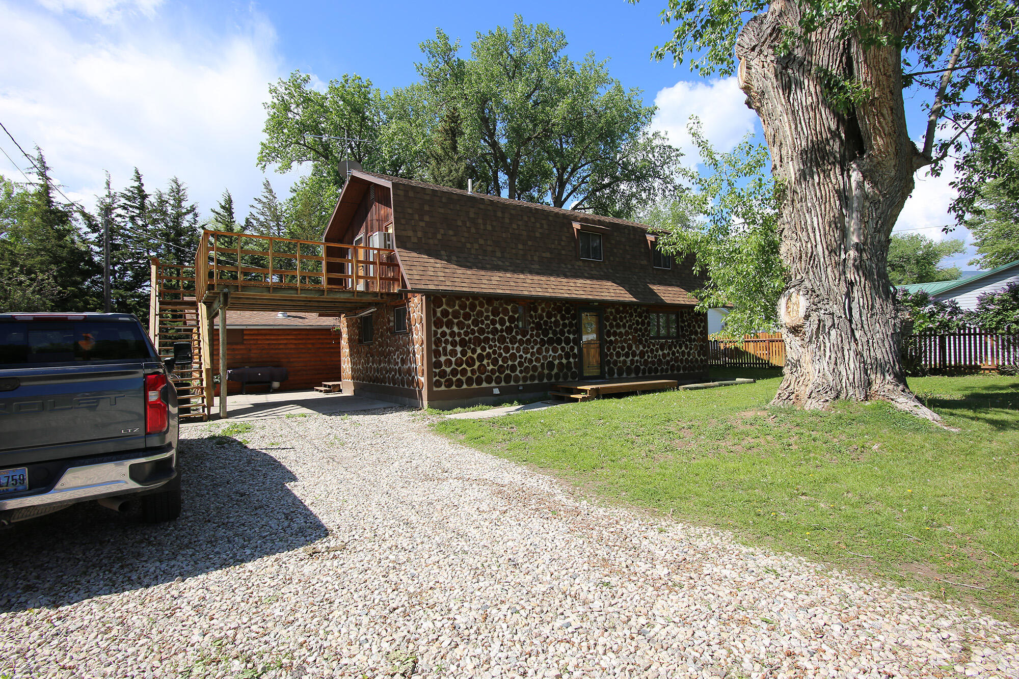 Property Photo: 307 River Road WY 82839