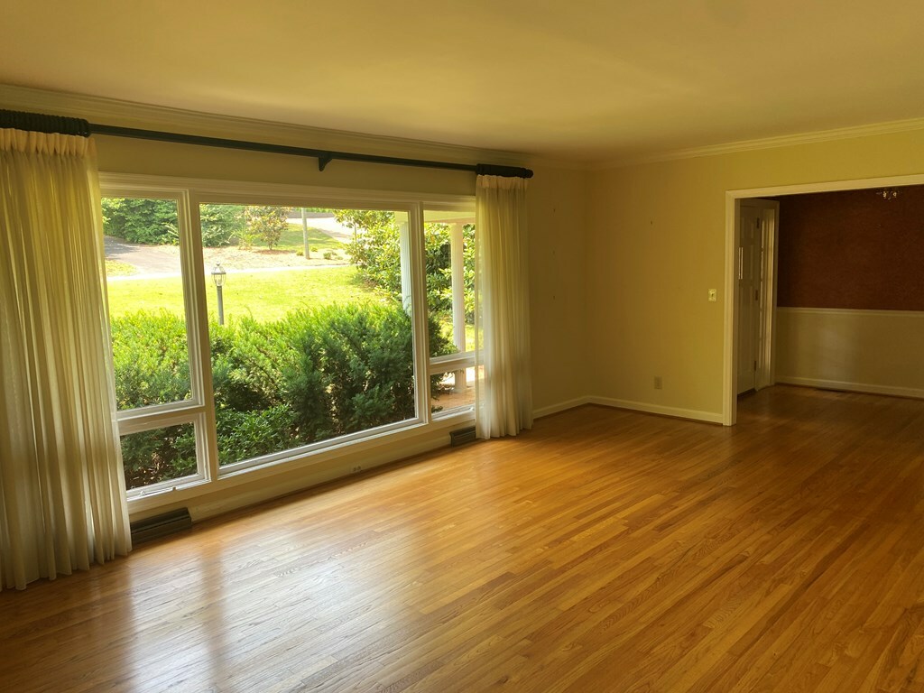 Property Photo:  811 Atkinson Drive  GA 30720 