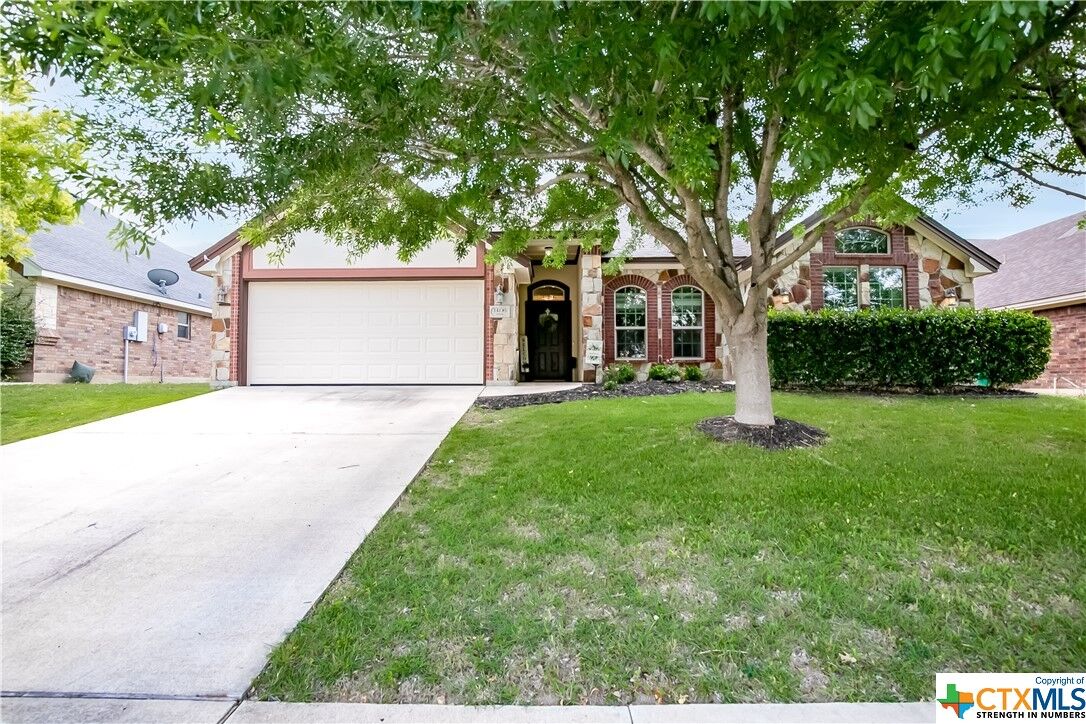 Property Photo:  1406 Loblolly Drive  TX 76548 