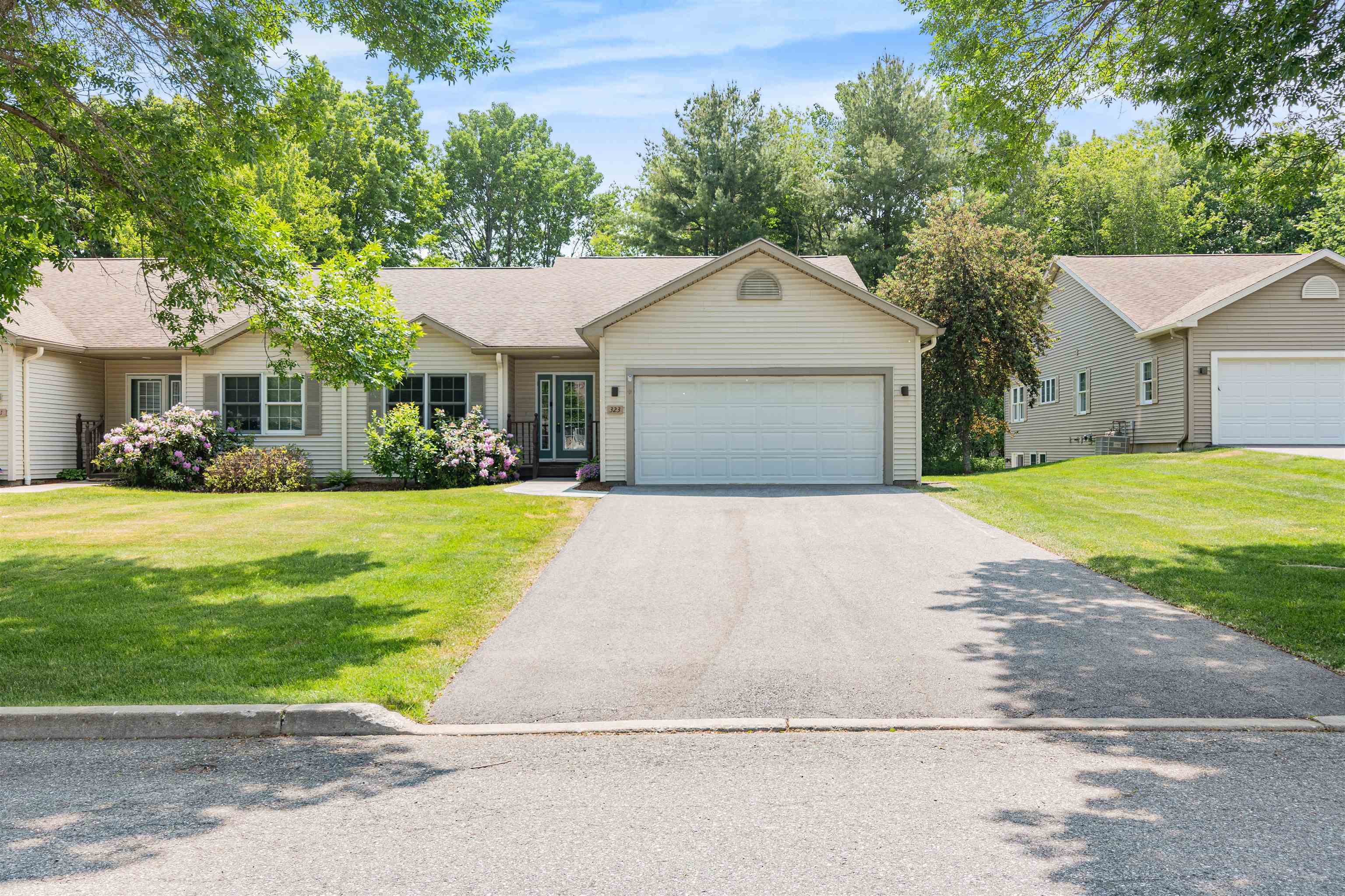 Property Photo: 323 Bittersweet Circle 323 VT 05495