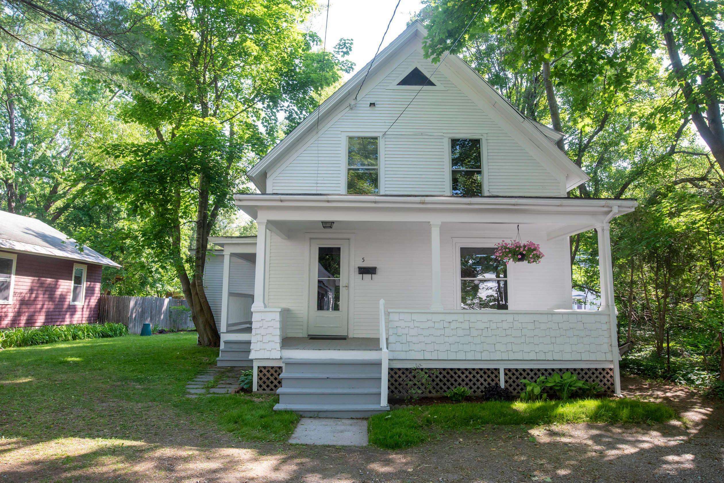 Property Photo: 5 Vine Street VT 05602