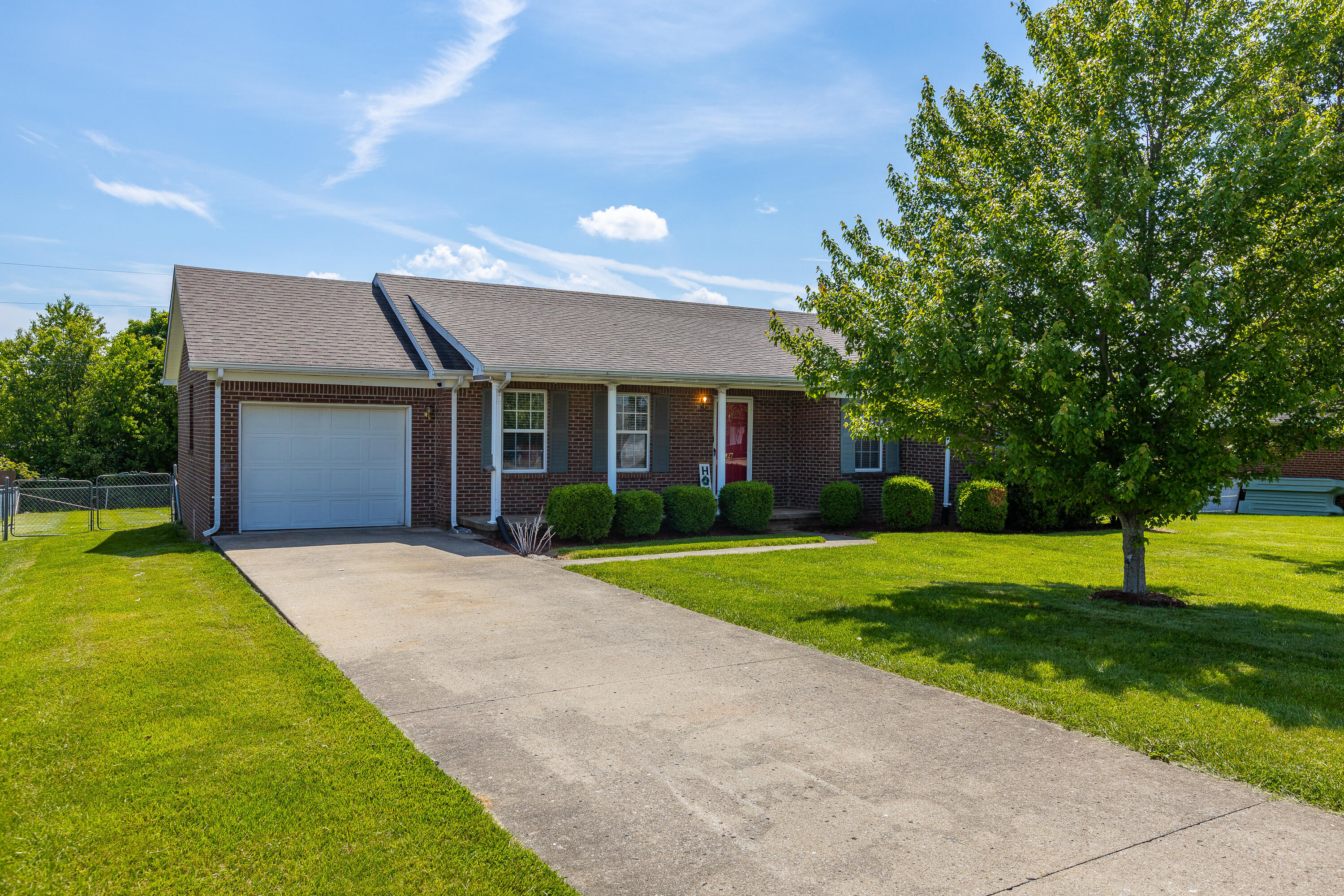 427 Oakley Avenue  Harrodsburg KY 40330 photo