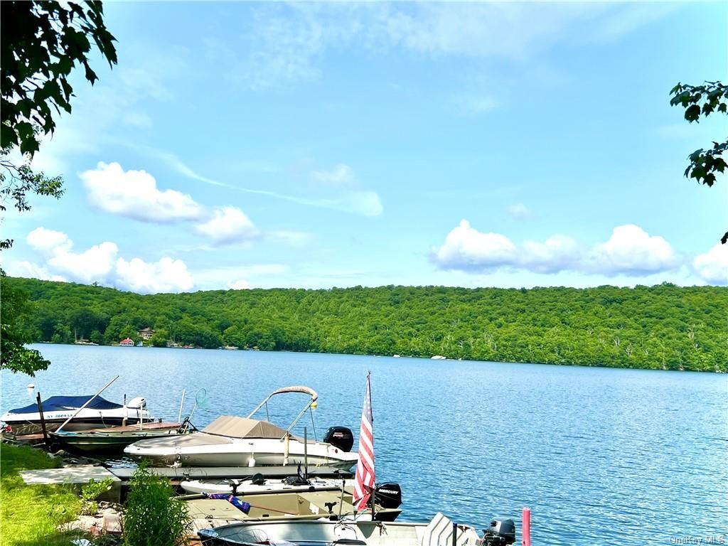 Property Photo:  30 Cold Spring Road  NY 10579 