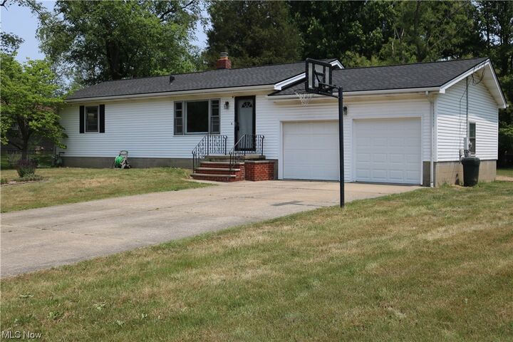 3261 Rowena Street  Barberton OH 44203 photo