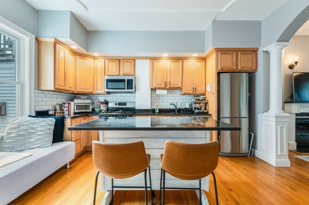 Property Photo: 65 Baldwin St 2 MA 02129