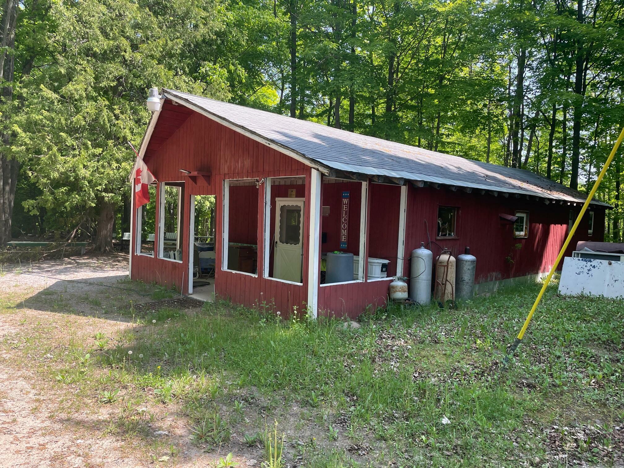 Property Photo:  2895 Walker Road  MI 49705 