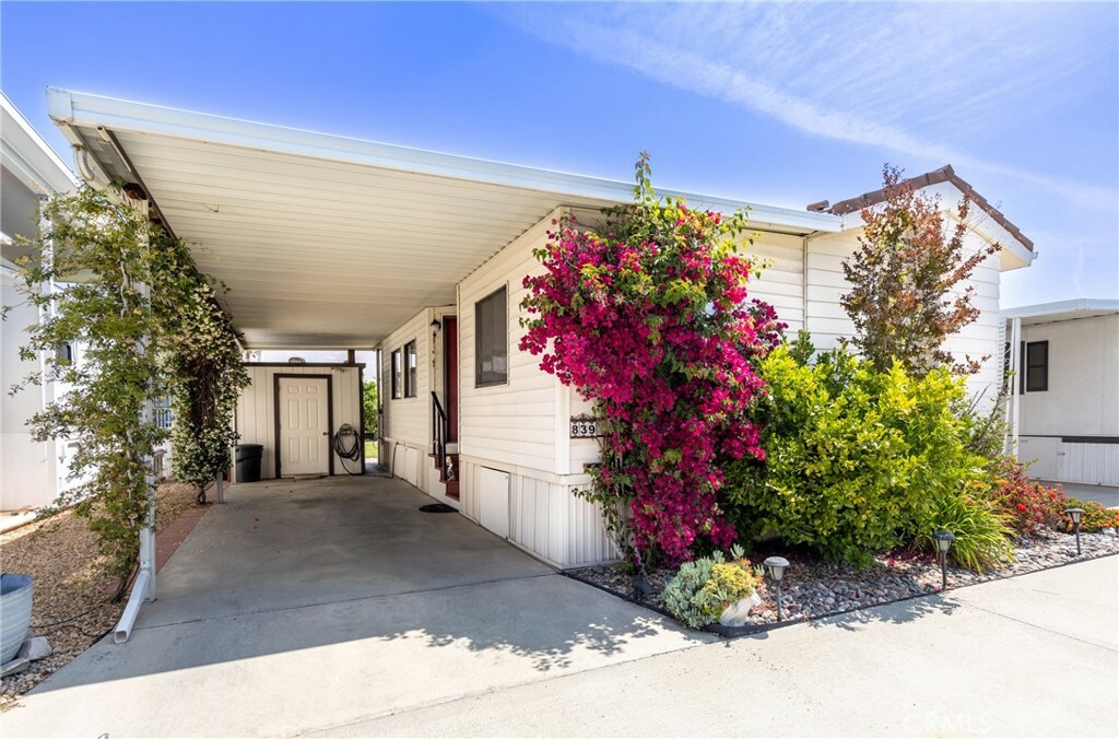 Property Photo:  839 Birch Drive  CA 92583 