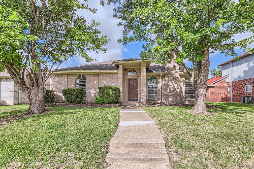 Property Photo:  2809 Hidden Springs Drive  TX 75181 