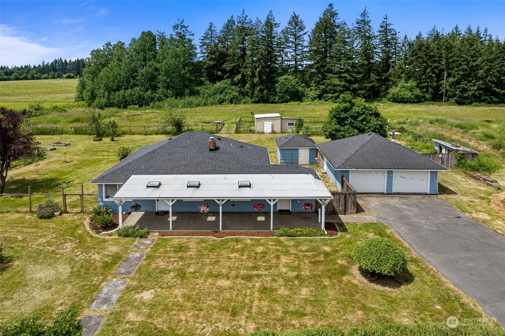 Property Photo:  340 Meier Road  WA 98596 