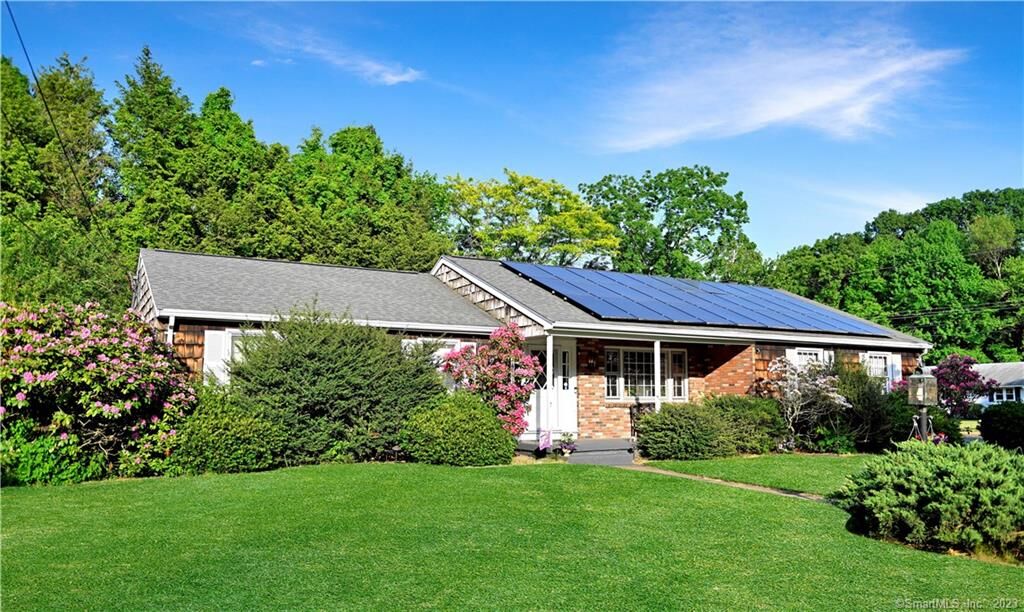 Property Photo:  7 Kennedy Road  CT 06042 