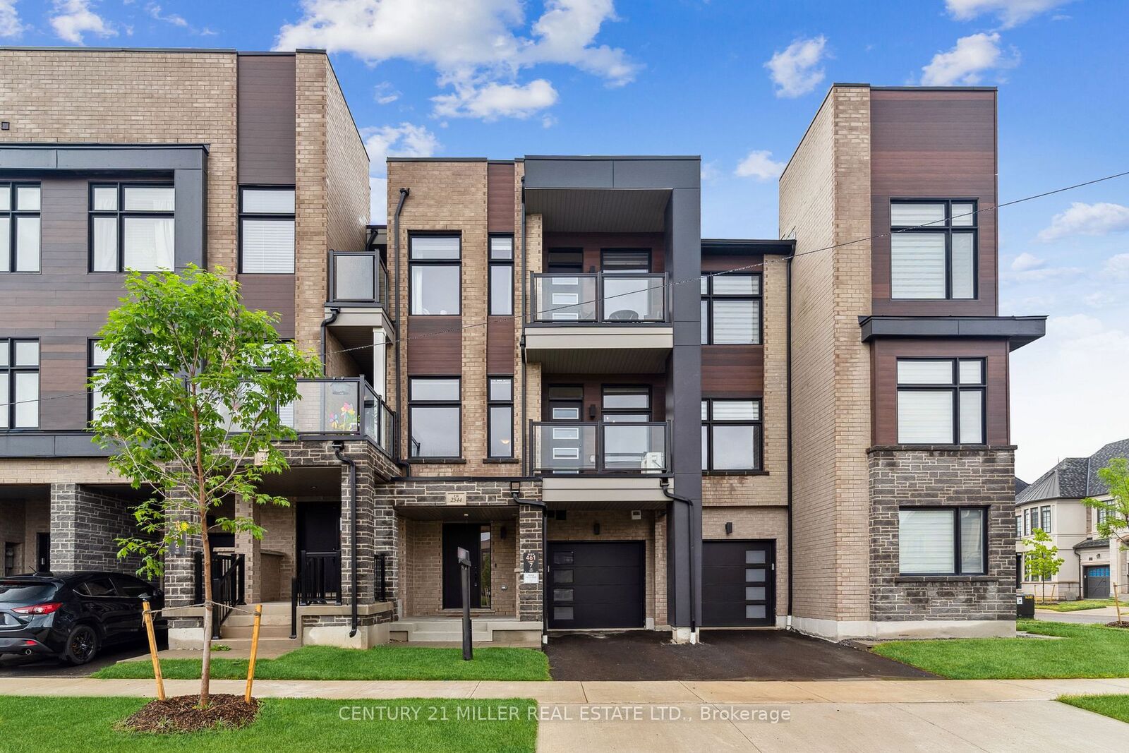 Property Photo:  2544 Littlefield Cres  ON L6M 5L8