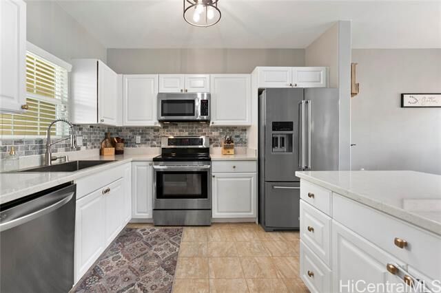 Property Photo:  91-2032 Kaioli Street 6004  HI 96706 