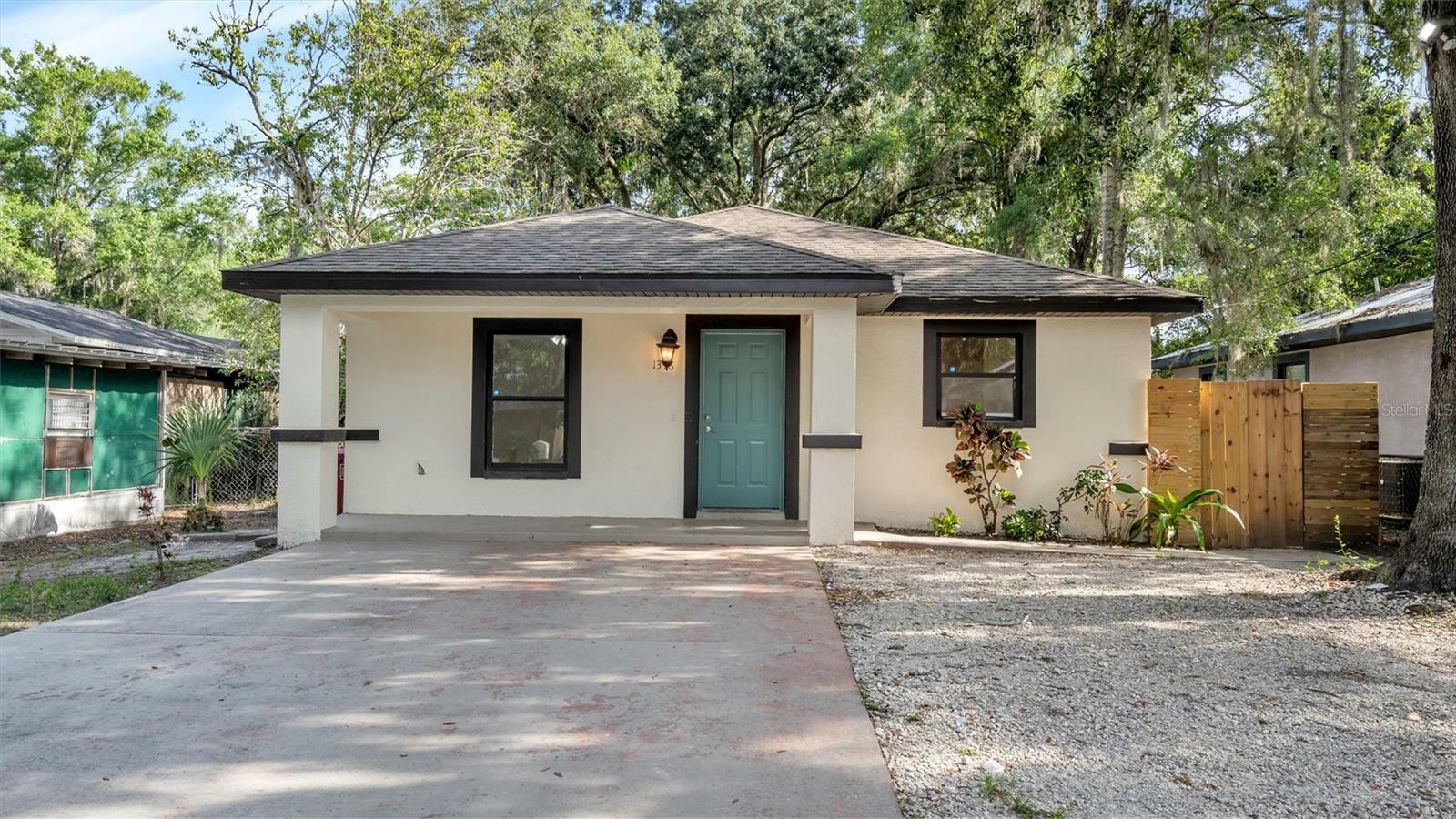 Property Photo:  1316 E Church Street  FL 33563 