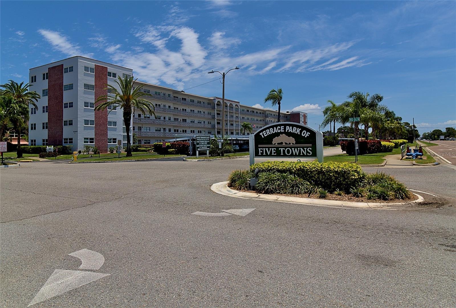 Property Photo: 5603 80th Street N 111 FL 33709