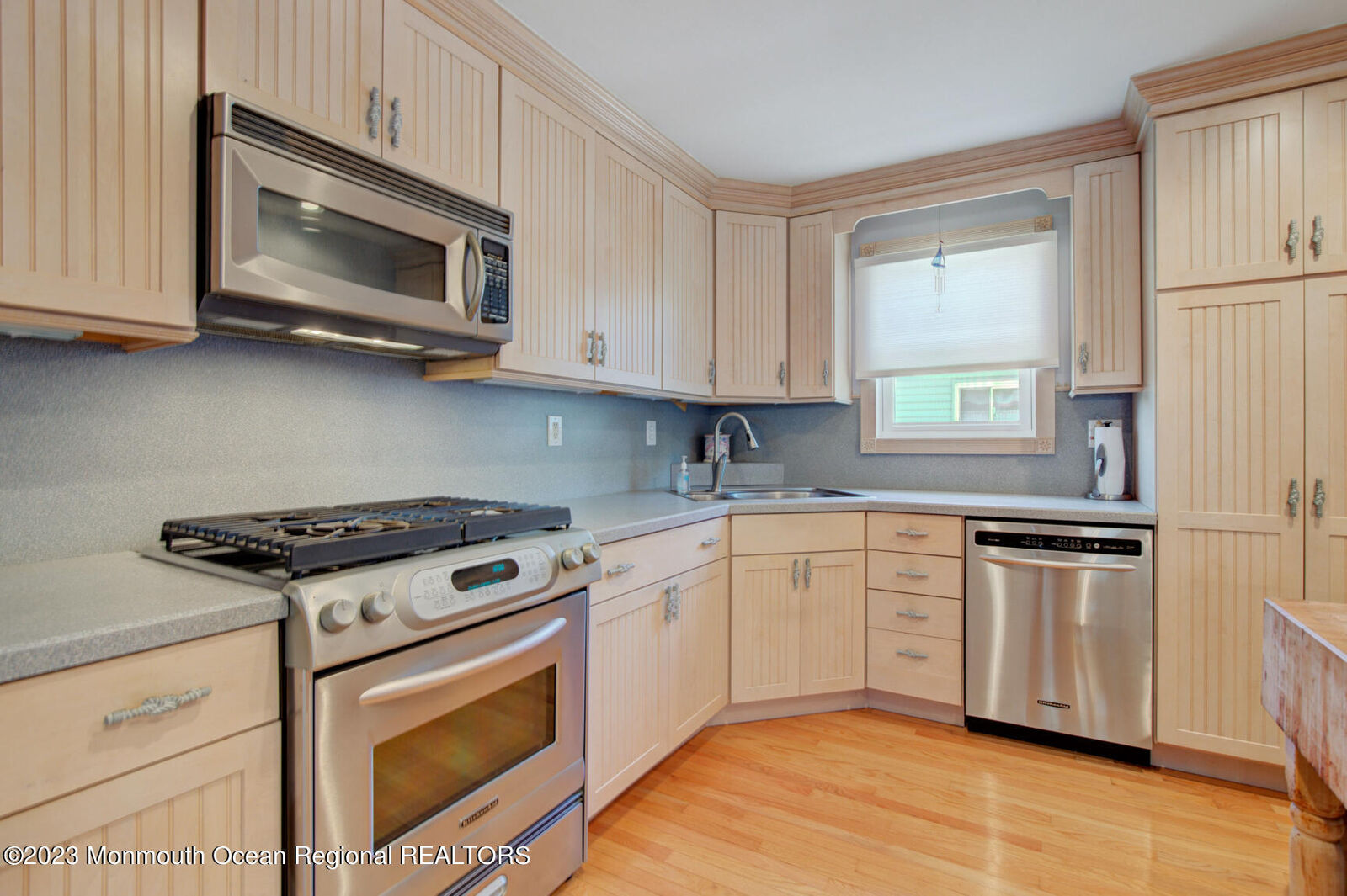 Property Photo:  6 Castries Street  NJ 08757 