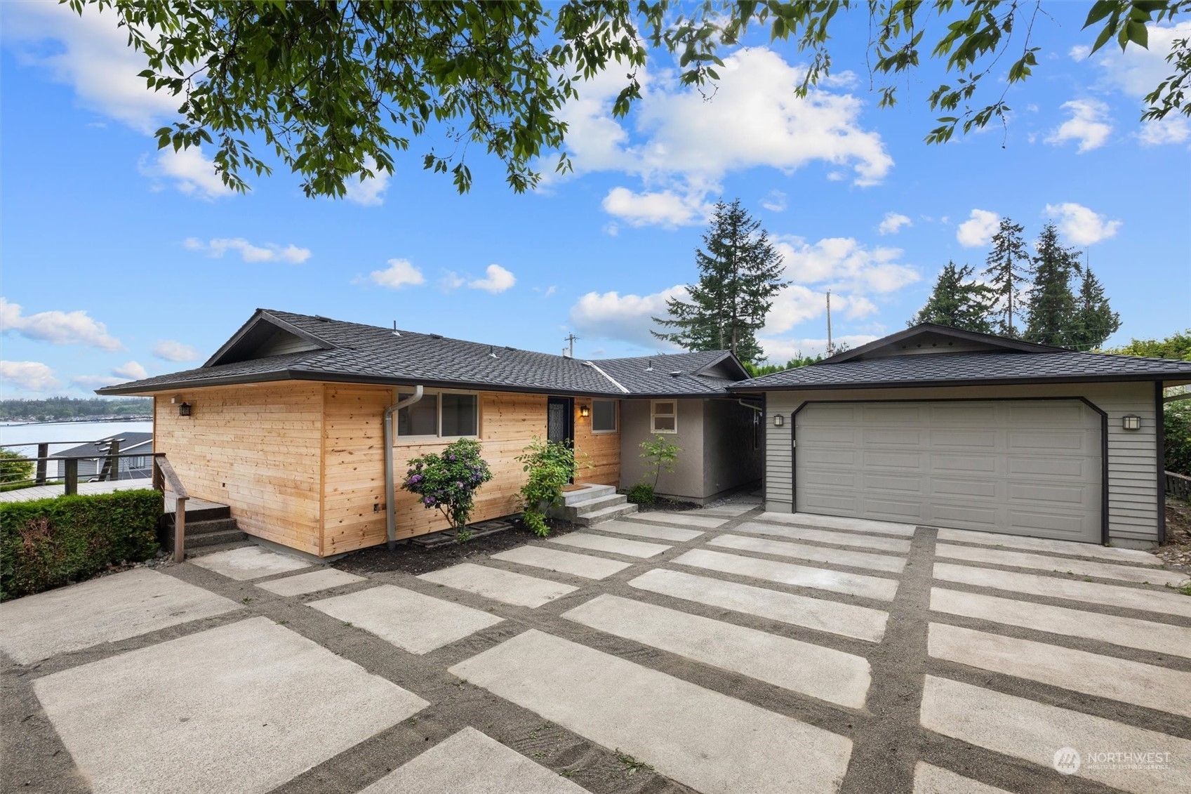 Property Photo:  11321 N Lakeshore Drive  WA 98258 