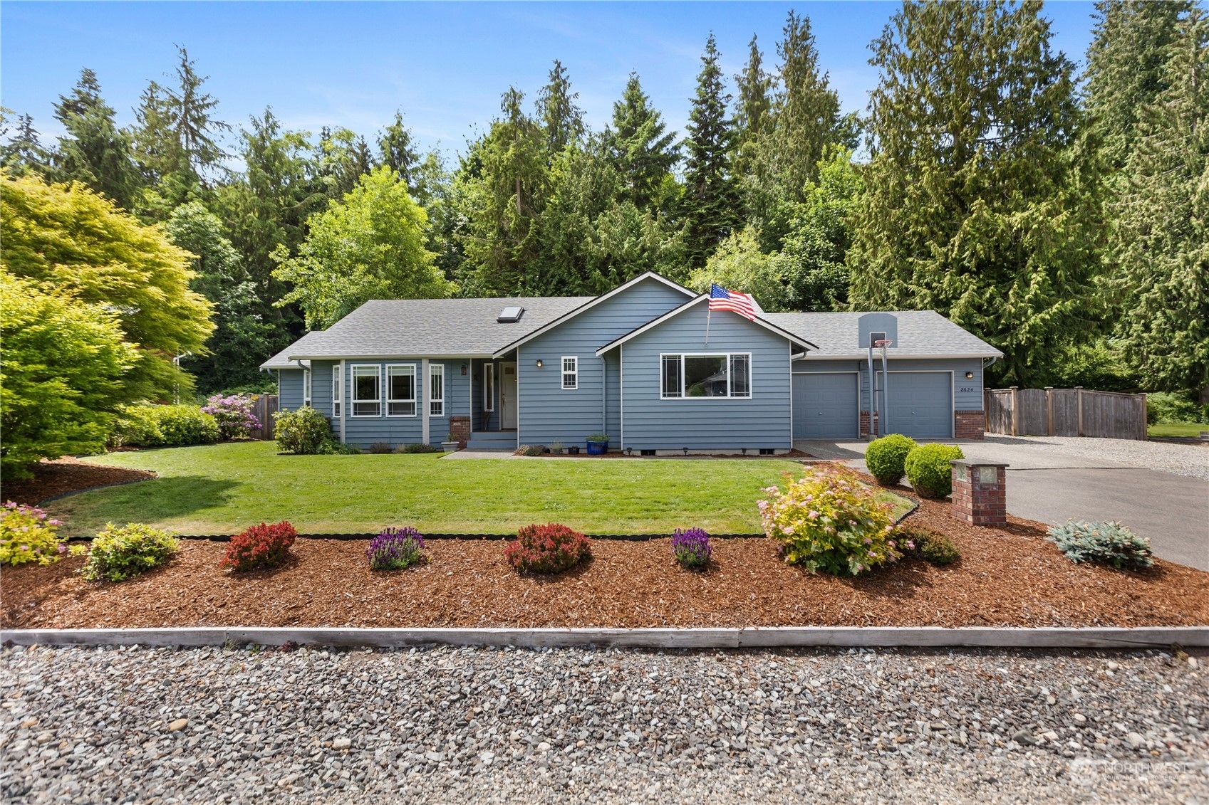 Property Photo:  8624 154th Place NW  WA 98292 