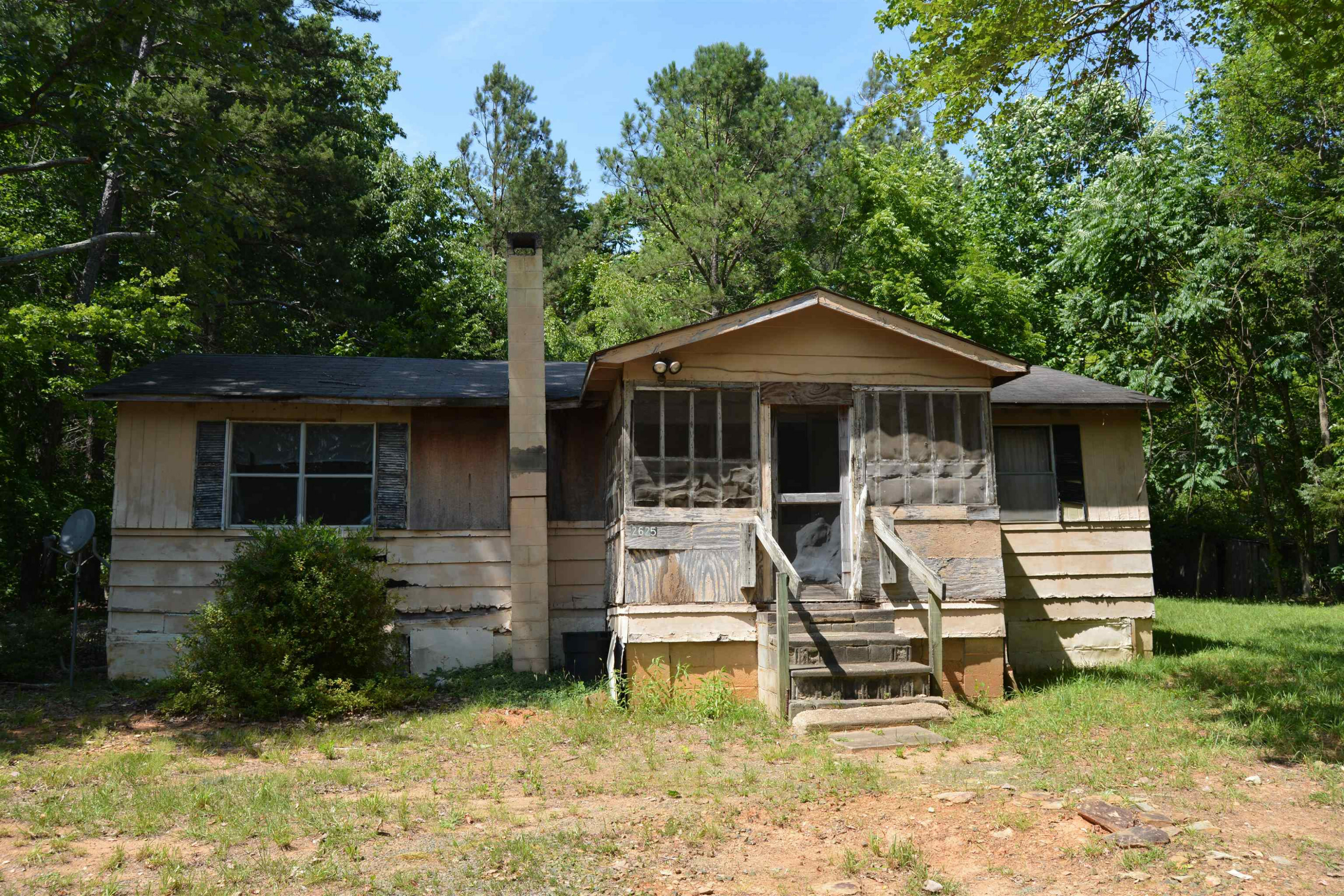 Property Photo:  1829 Dots Drive  NC 27278 