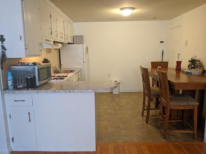 Property Photo:  180 Tyngsboro Rd 49D  MA 01863 