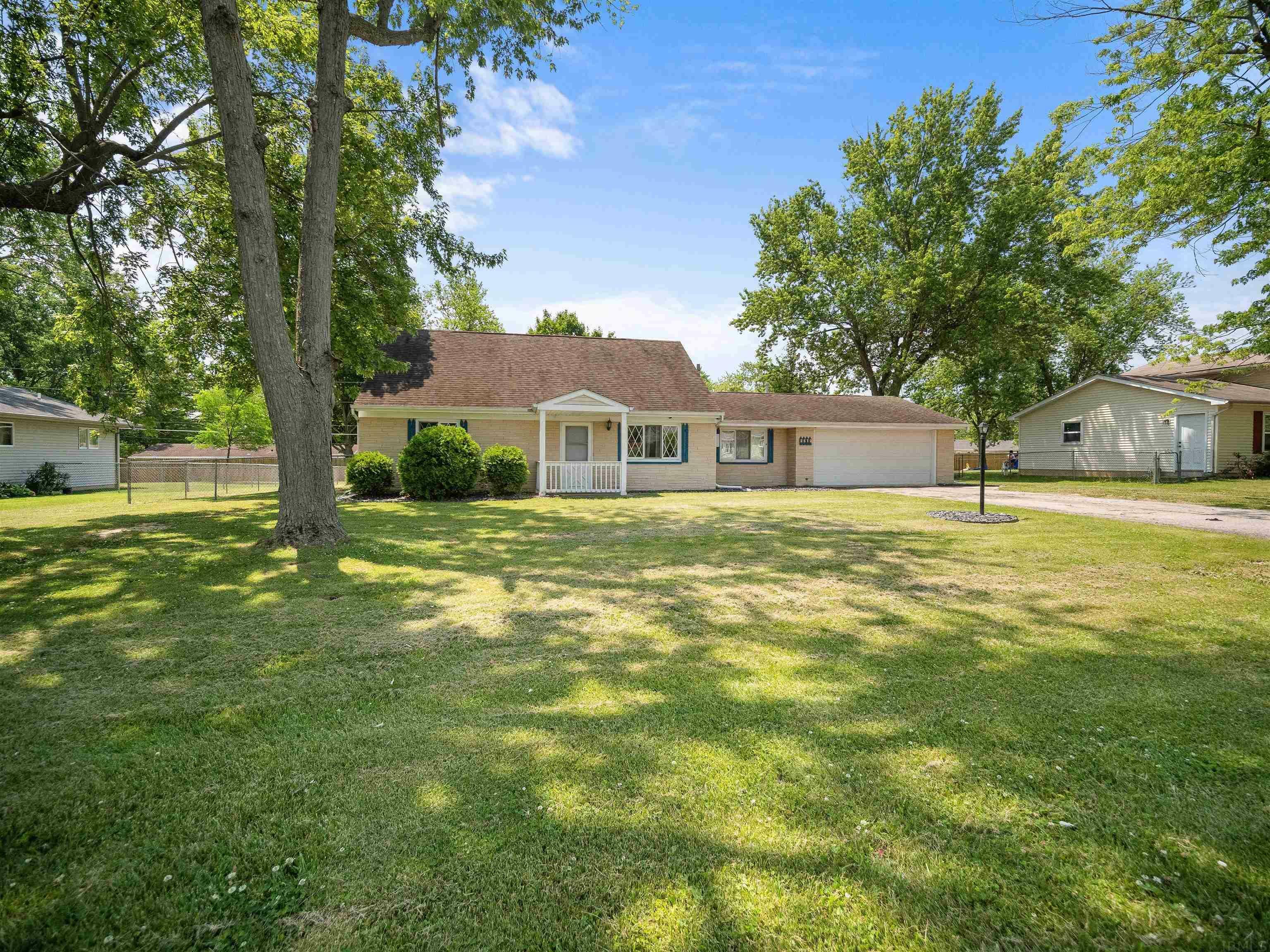 Property Photo:  2512 Otsego Drive  IN 46825 