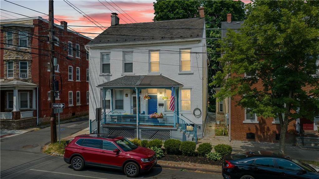 Property Photo:  623 Center Street  PA 18018 