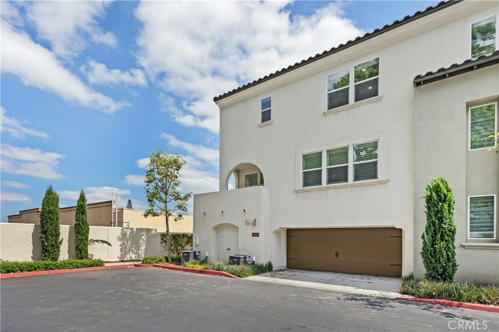 Property Photo:  1802 Norte Street  CA 90631 