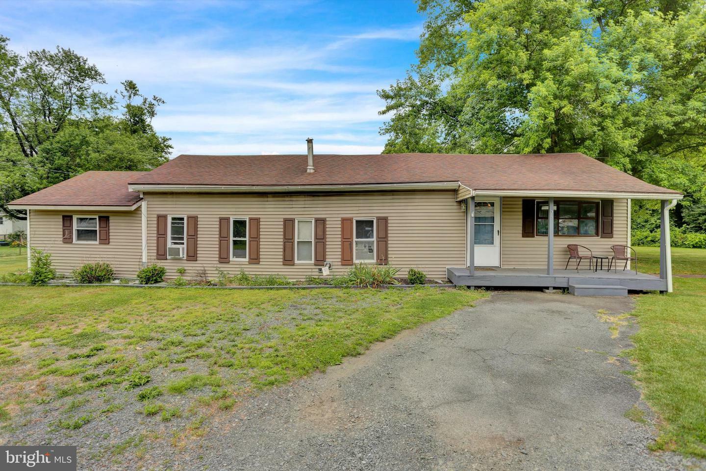 Property Photo:  25 Annon Street  PA 19508 