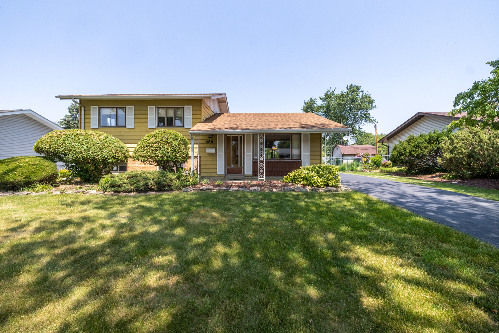 Property Photo:  460 Bode Road  IL 60169 