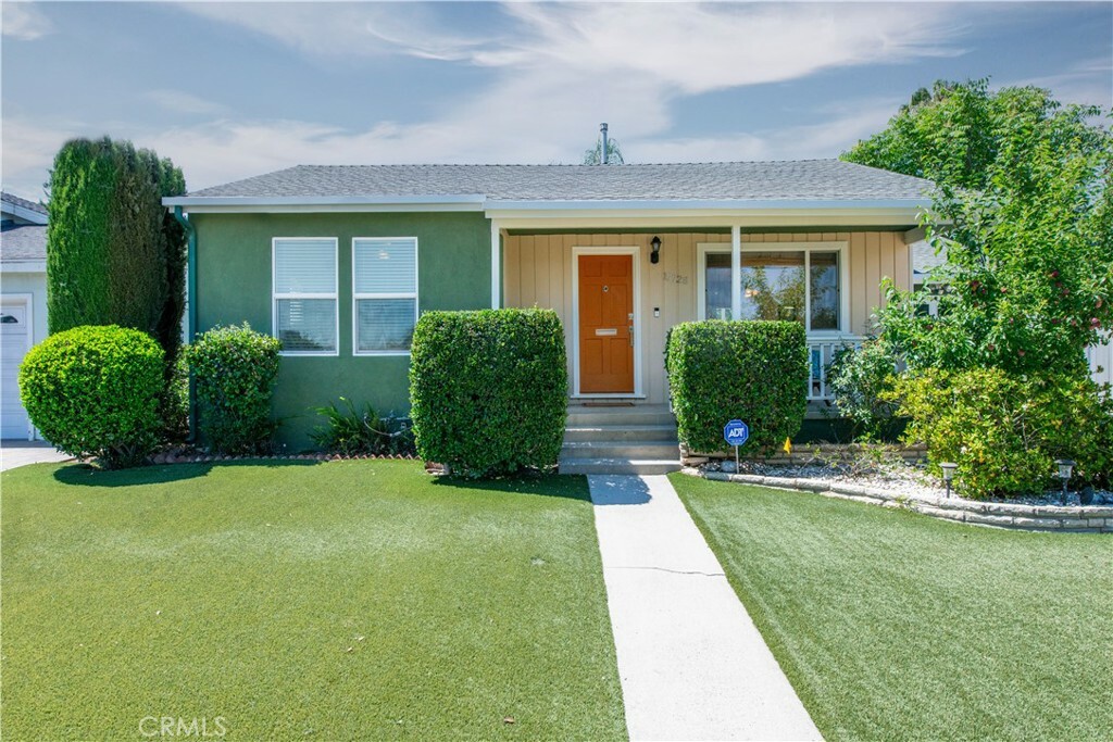 Property Photo:  17728 Miranda Street  CA 91316 