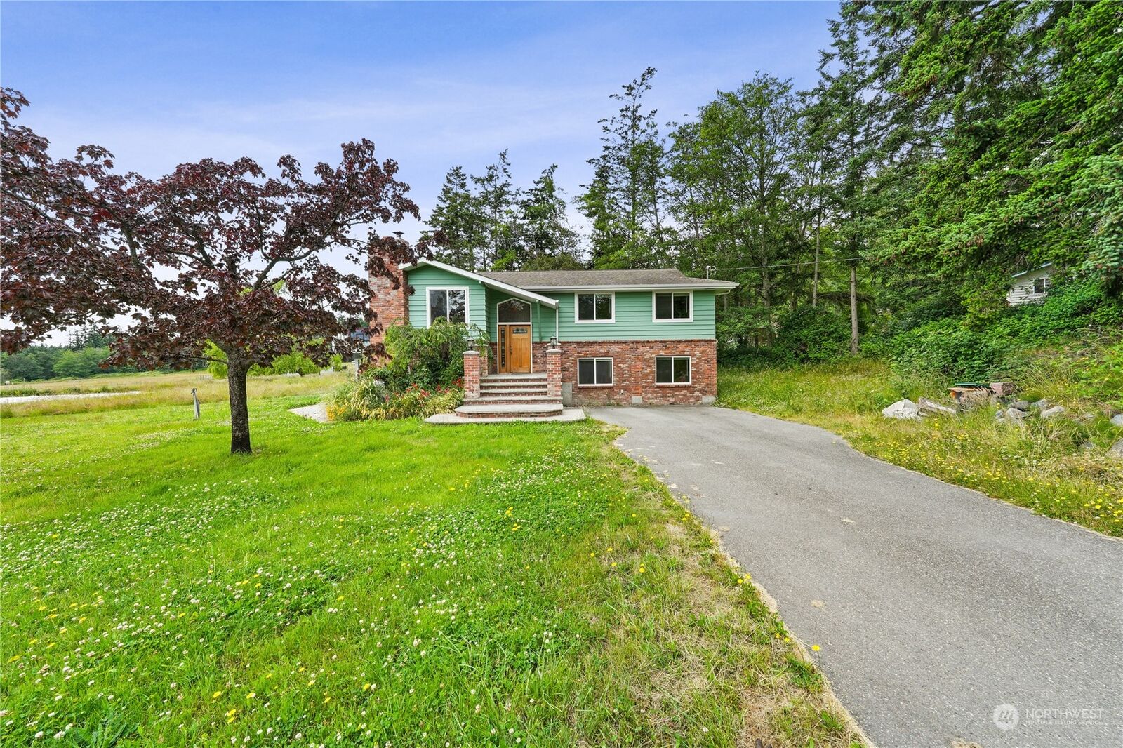 Property Photo:  3413 Best Road  WA 98277 