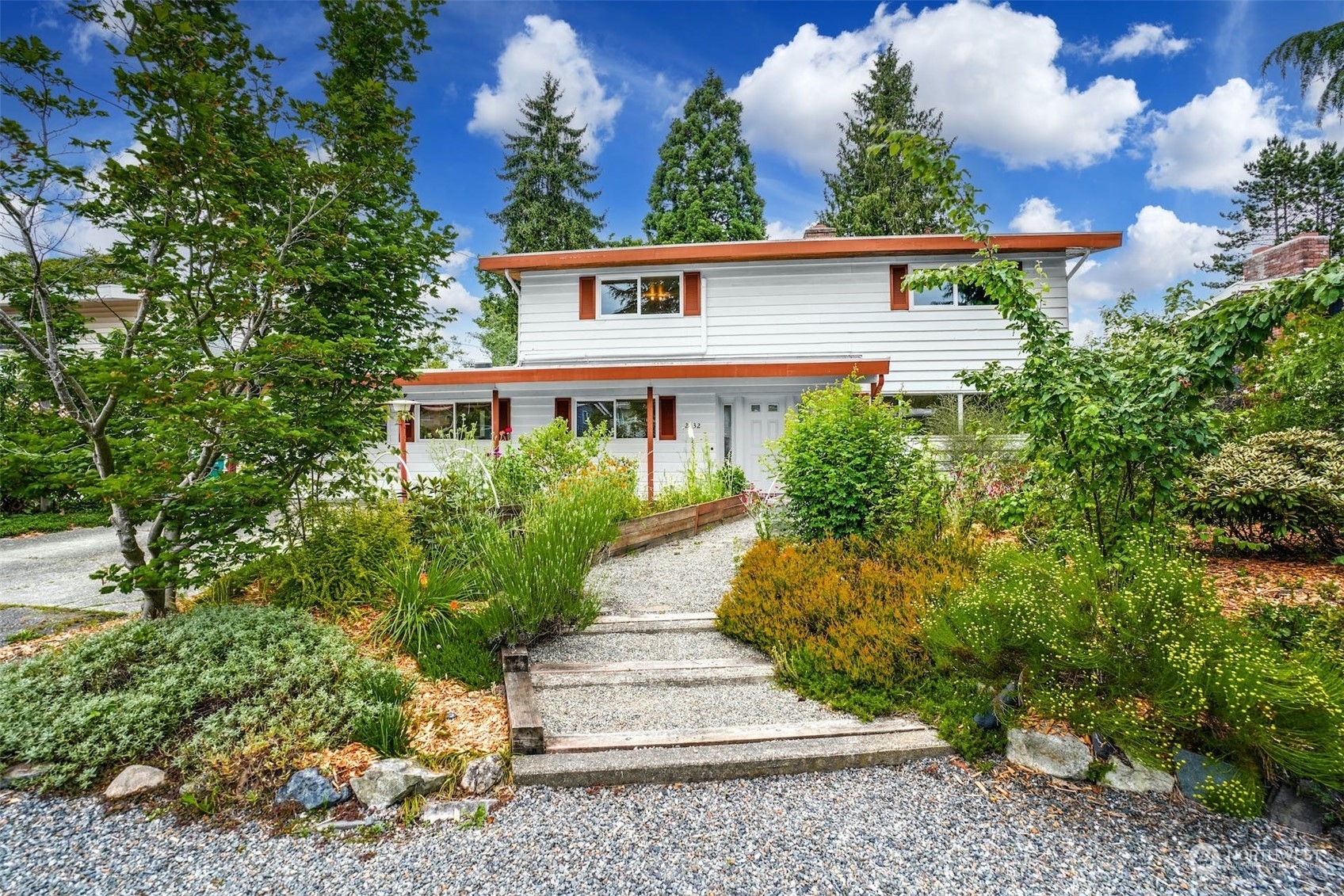 Property Photo:  2132 N 172nd Street  WA 98133 