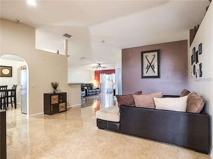 Property Photo:  5524 Sycamore Canyon Drive  FL 34758 