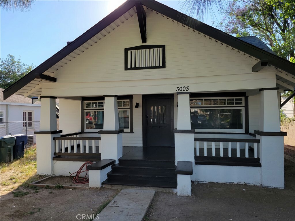 Property Photo:  3003 Lemon Street  CA 92501 