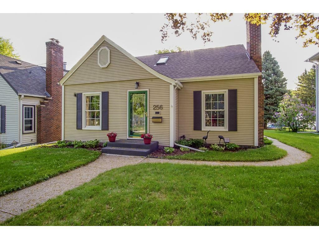 Property Photo: 256 Washburn Avenue N MN 55405