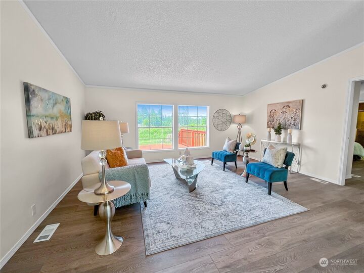 Property Photo: 9820 205th Avenue SE WA 98290