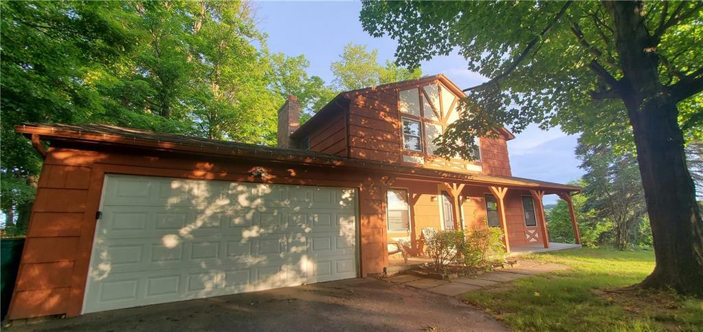 Property Photo:  150 Bent Oak  NY 14450 