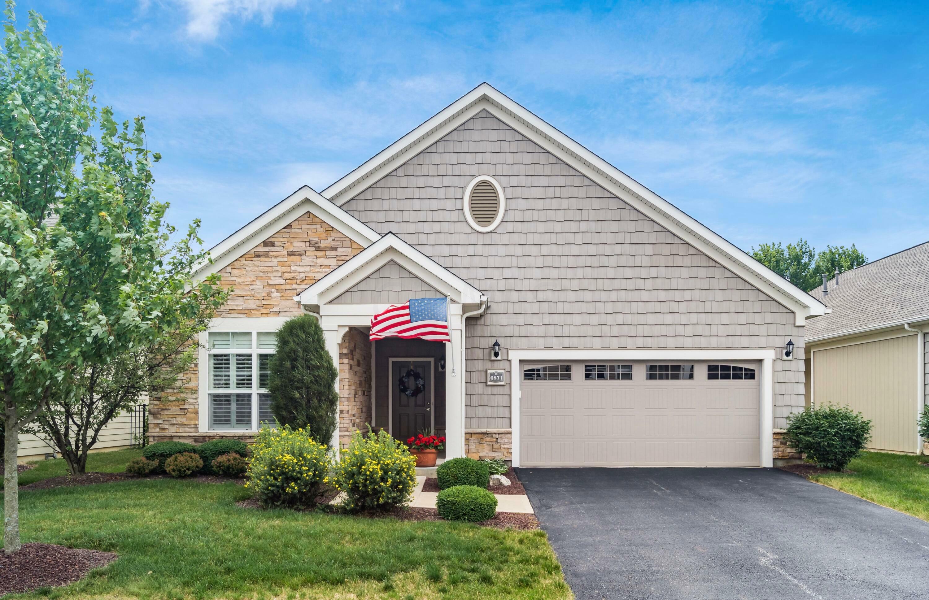 Property Photo: 6871 Pavilion Landing Place OH 43082