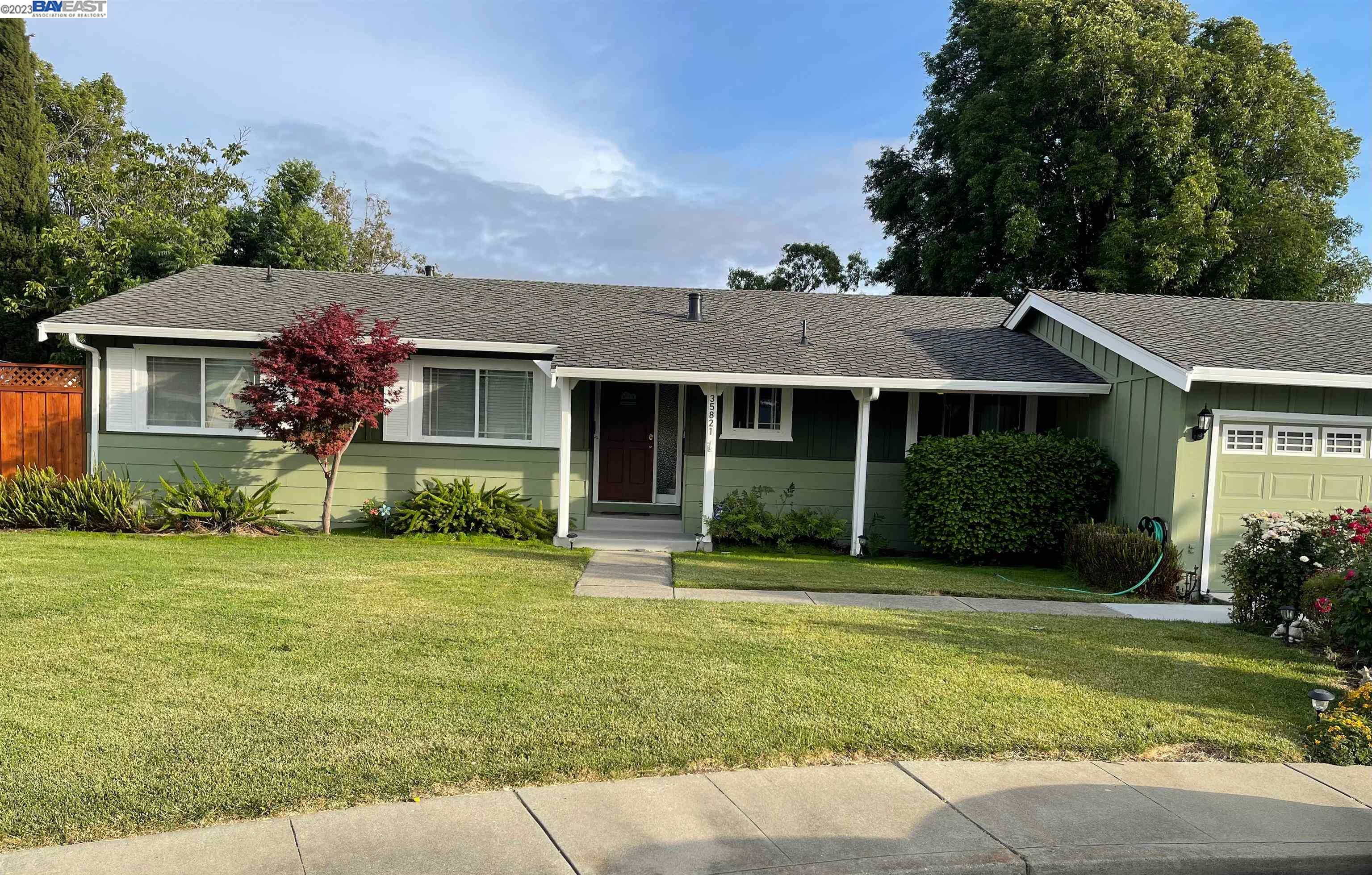 Property Photo: 35821 Augustine Pl CA 94536