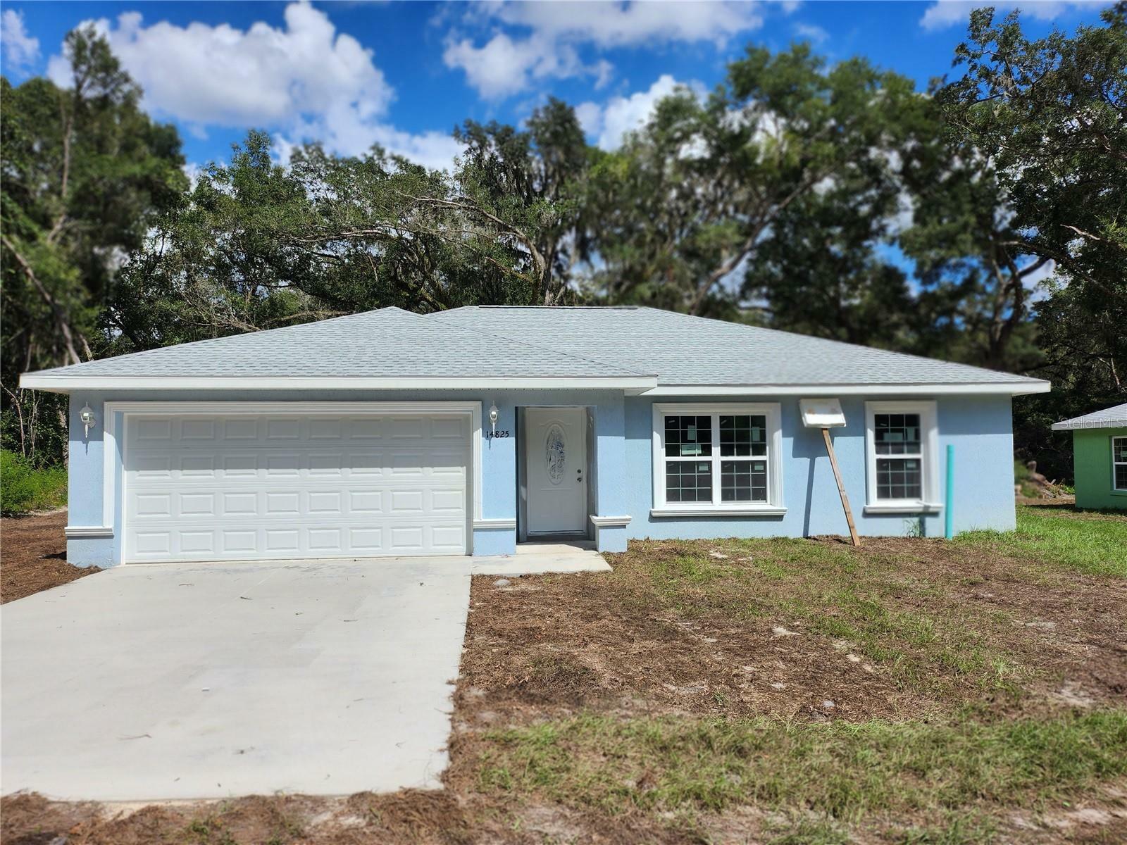 Property Photo:  14825 SE 28th Terrace  FL 34491 