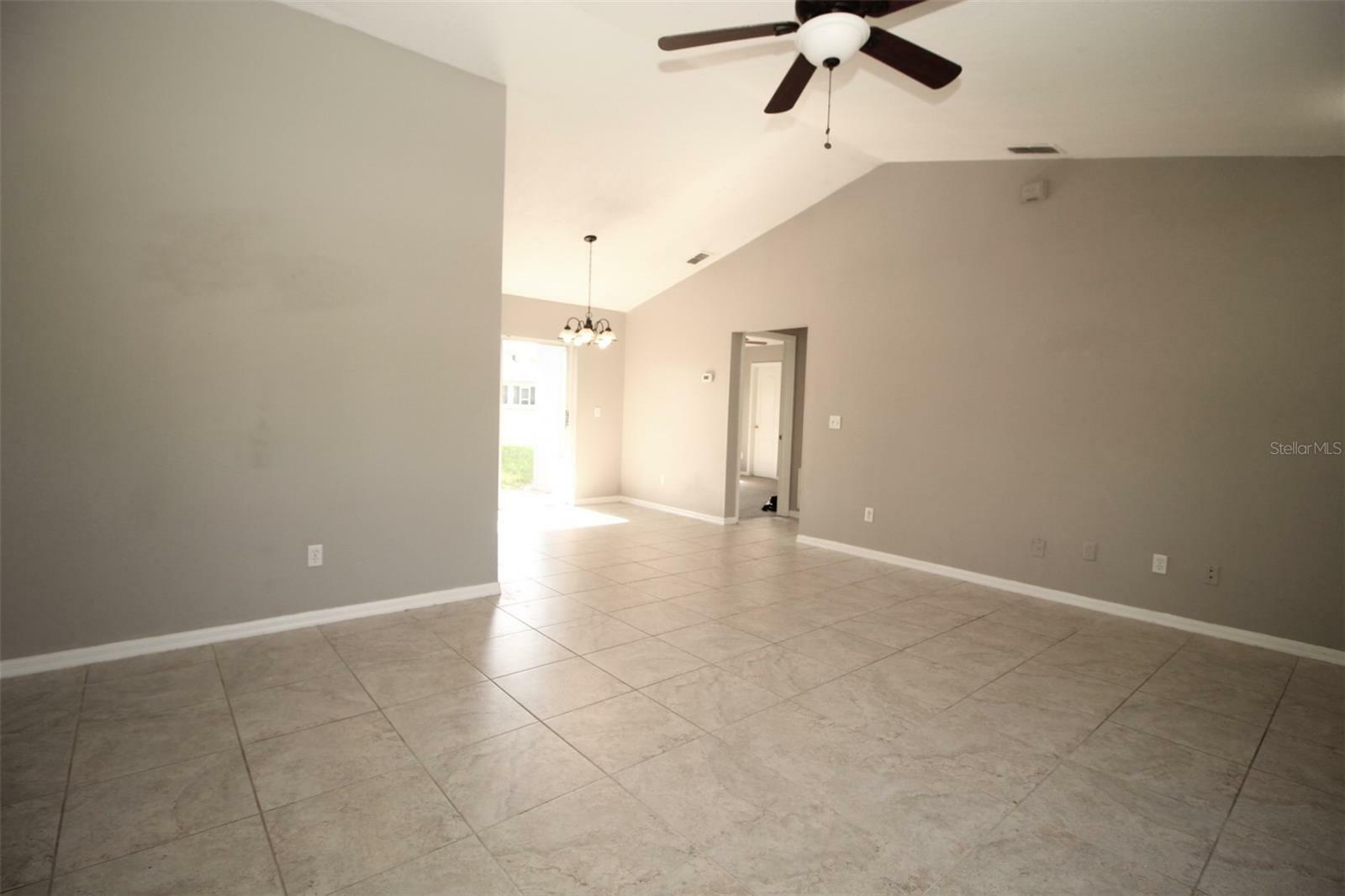 Property Photo:  1110 Chelsea Parc Drive  FL 34715 