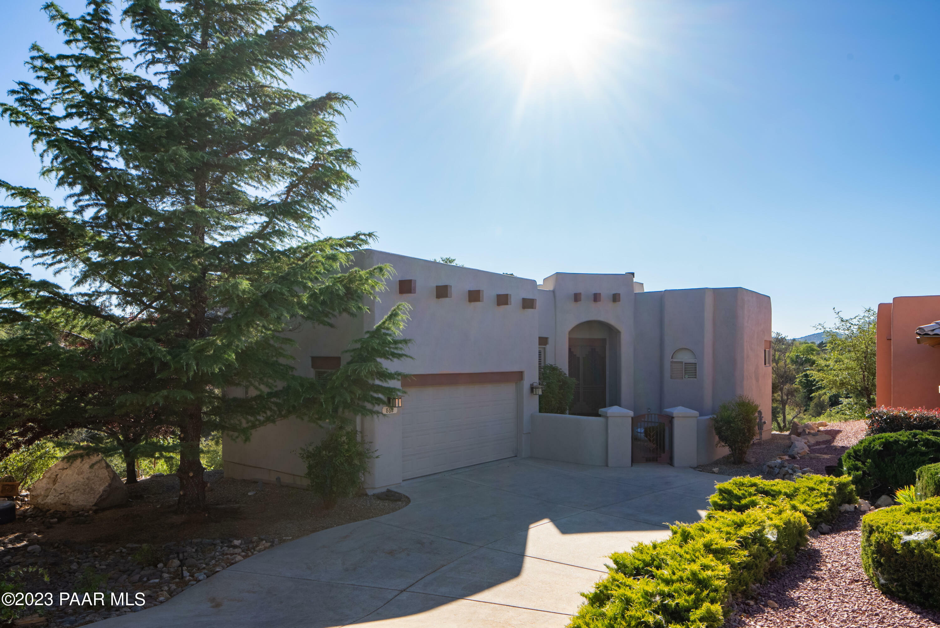 Property Photo:  862 Whispering Oak Drive  AZ 86301 