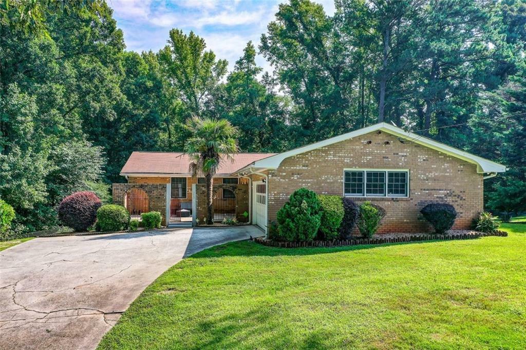 Property Photo: 1253 Highway 212 SW GA 30094